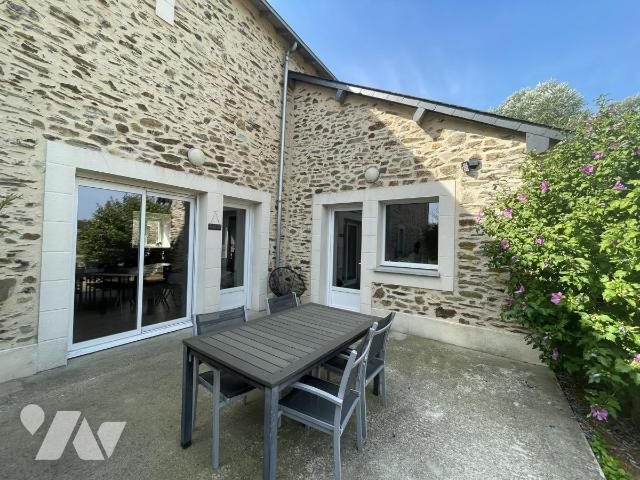 Maison à louer, 115m², Ahuillé