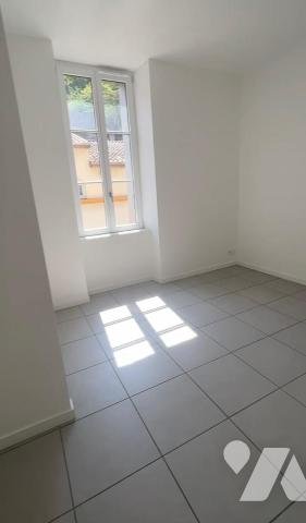 Appartement à louer, 95m², Tournon-sur-Rhône
