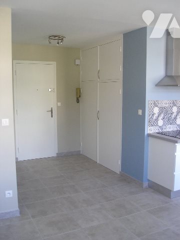 Appartement à louer, 36m², Roussillon