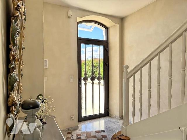 Maison à vendre, 225m², Oyonnax