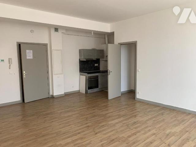 Appartement à louer, 46m², Cambrai
