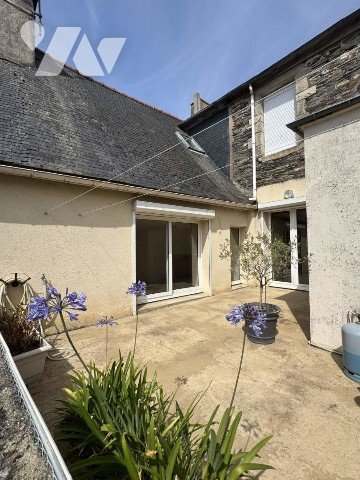 Maison à vendre, 217m², Uzel