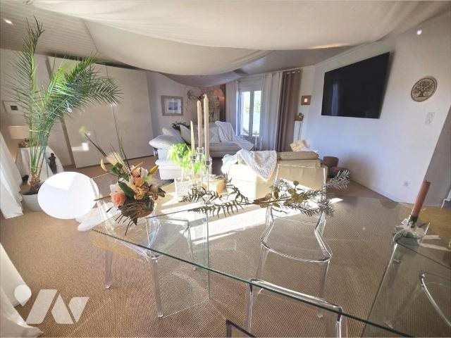 Maison à vendre, 205m², Passavant-la-Rochère