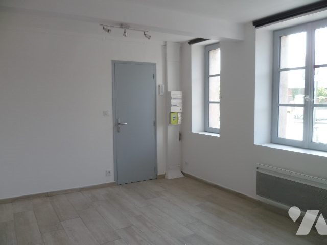 Appartement à louer, 24m², Pont-l'Evêque