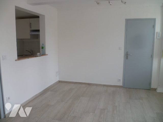 Appartement à louer, 24m², Pont-l'Evêque