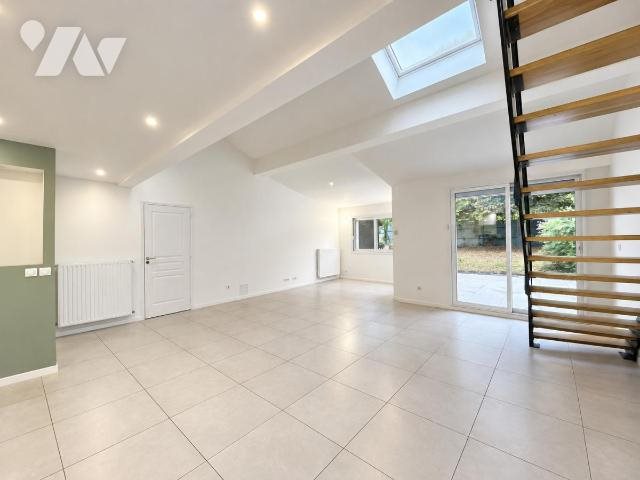 Maison à louer, 158m², Tinqueux