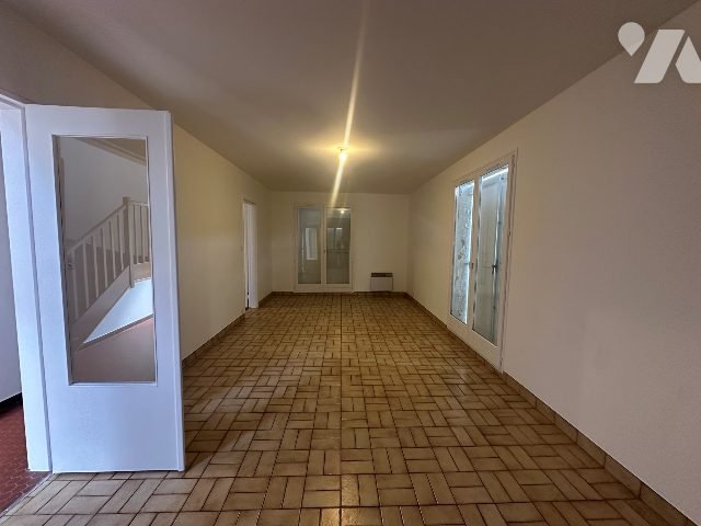 Maison à louer, 92m², Flamanville