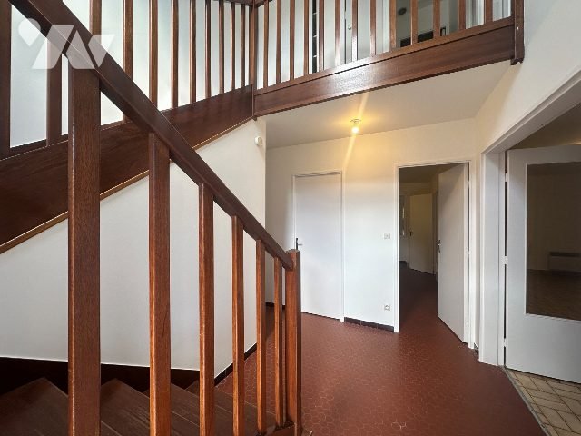 Maison à louer, 92m², Flamanville