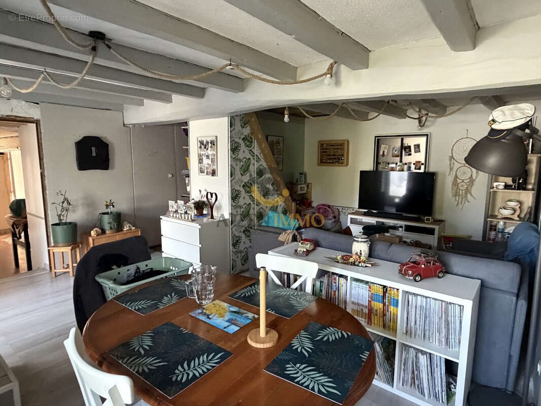Maison à vendre, 86m², Secondigny