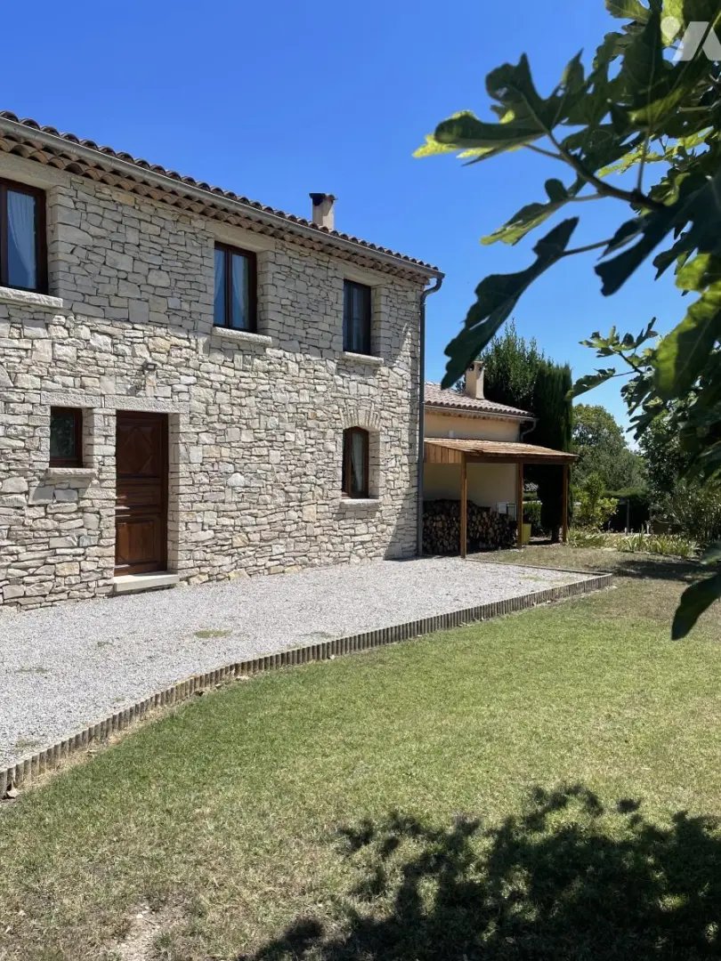 Maison à vendre, 4m², Banon