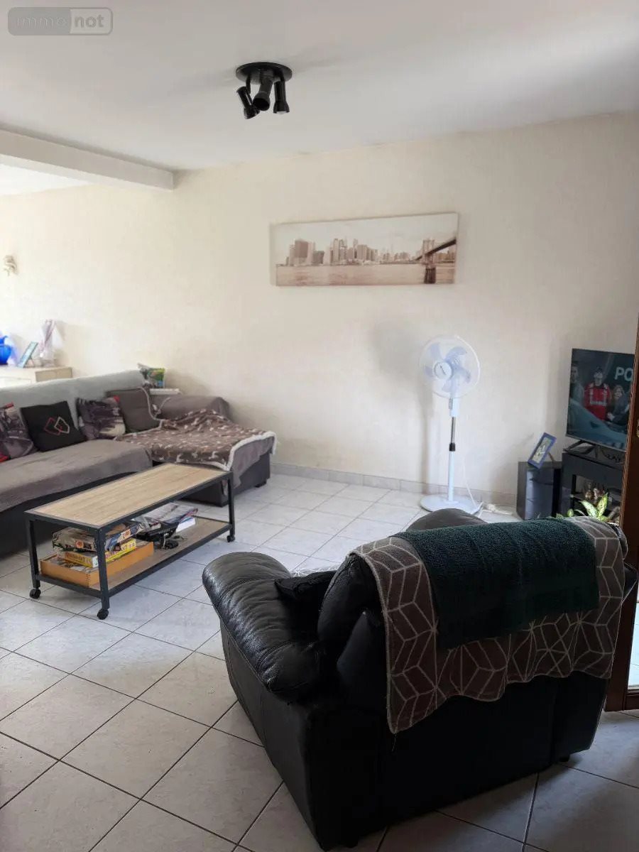 Maison à vendre, 114m², Saint-Julien-les-Villas
