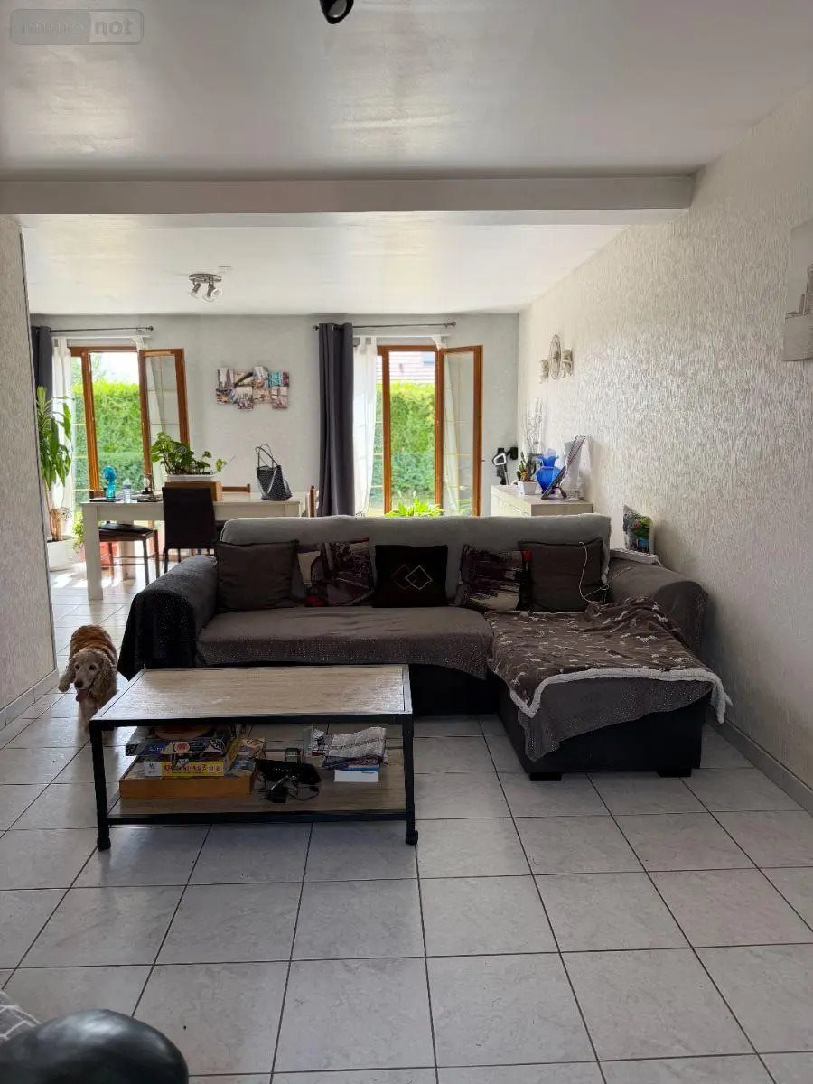 Maison à vendre, 114m², Saint-Julien-les-Villas