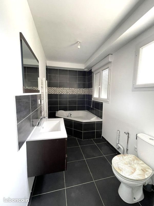 Appartement à vendre, 56m², Bréviandes