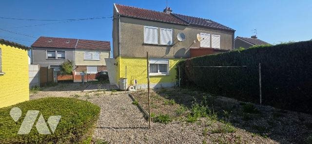 Maison à vendre, 71m², Crespin