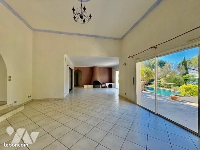 Maison à vendre, 308m², Saint-Georges-d'Orques