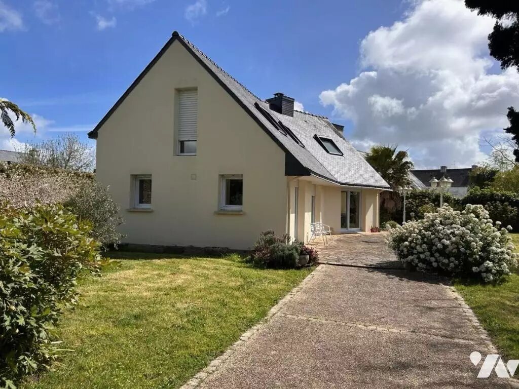 Maison à vendre, 131m², Pluvigner