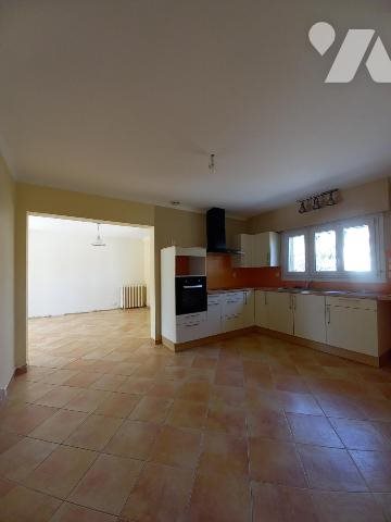 Maison à vendre, 117m², Pluvigner