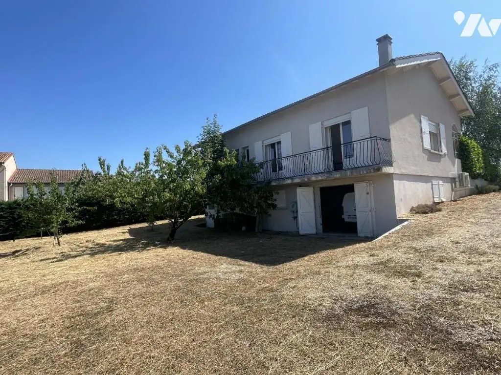Maison à vendre, 4m², Vernoux-en-Vivarais