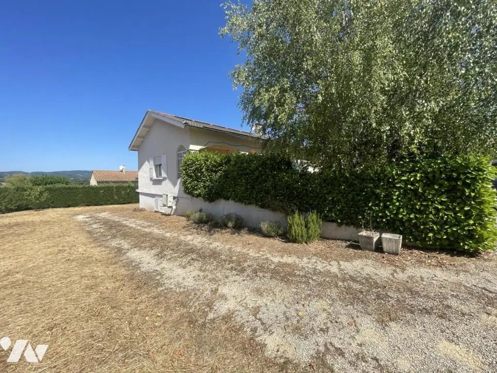 Maison à vendre, 4m², Vernoux-en-Vivarais