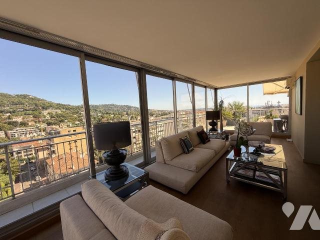 Appartement à vendre, 143m², Le Cannet