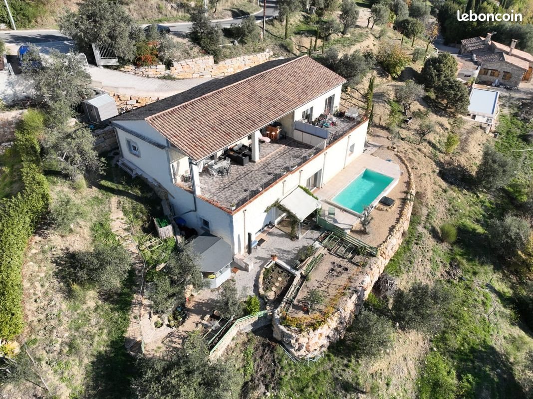 Maison à vendre, 72m², Seillans