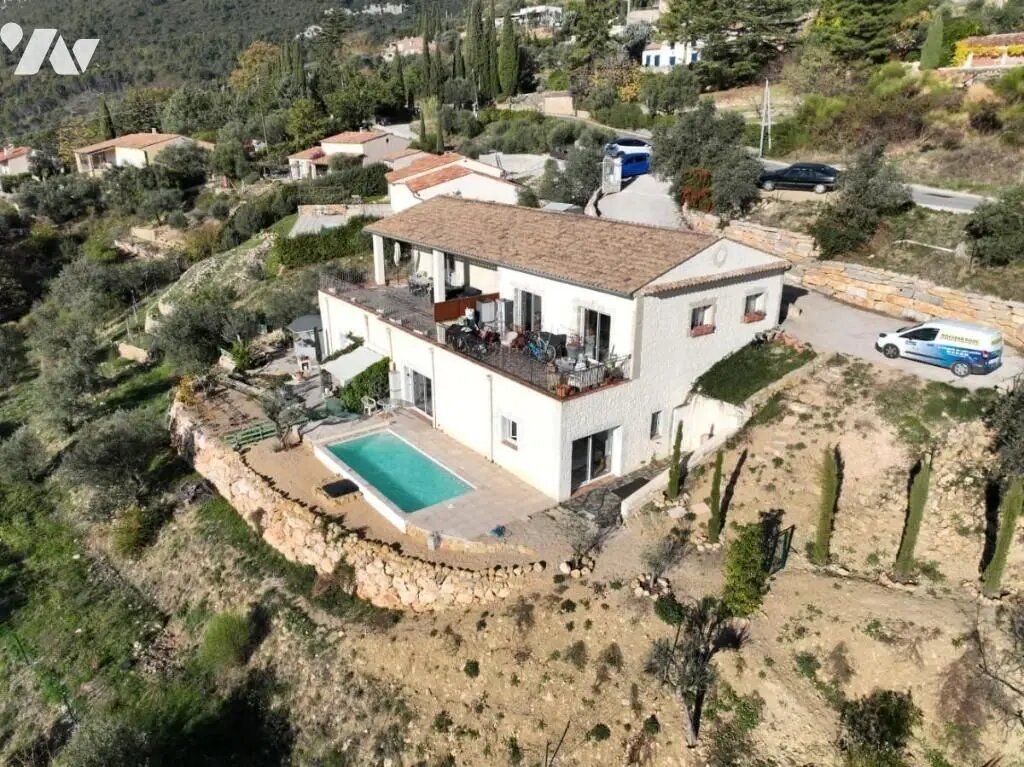 Maison à vendre, 150m², Seillans
