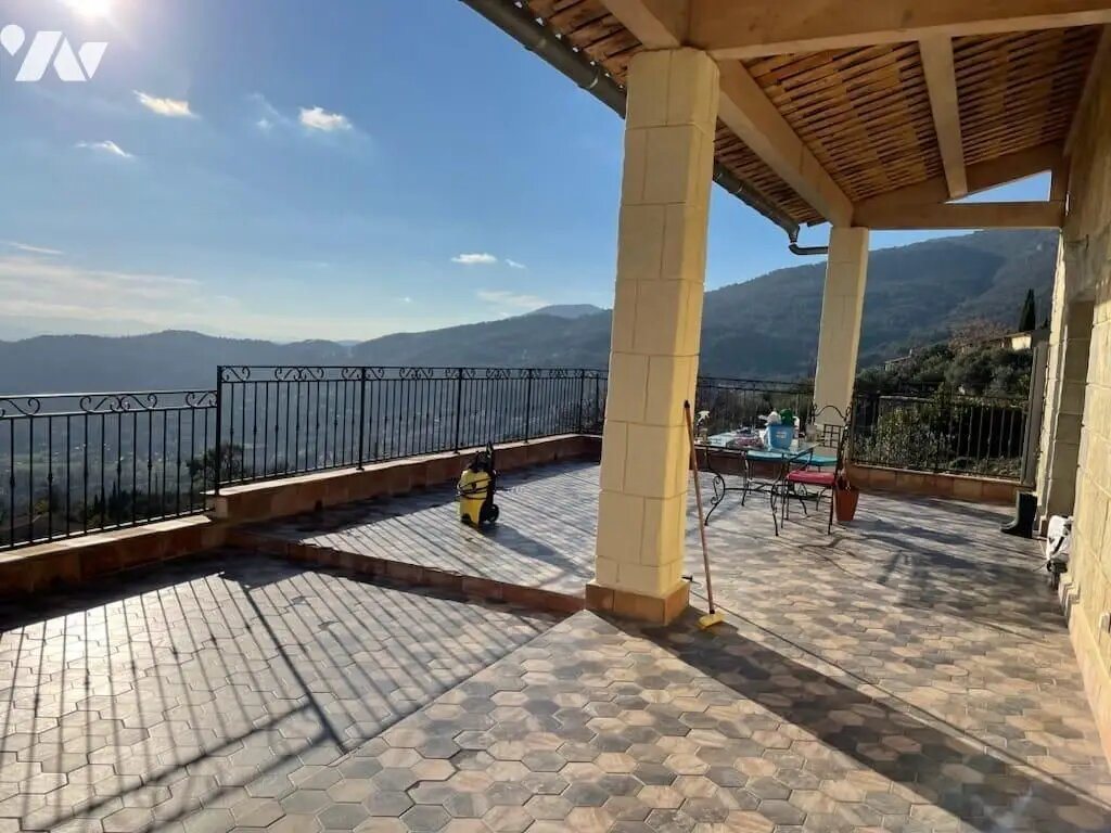 Maison à vendre, 150m², Seillans