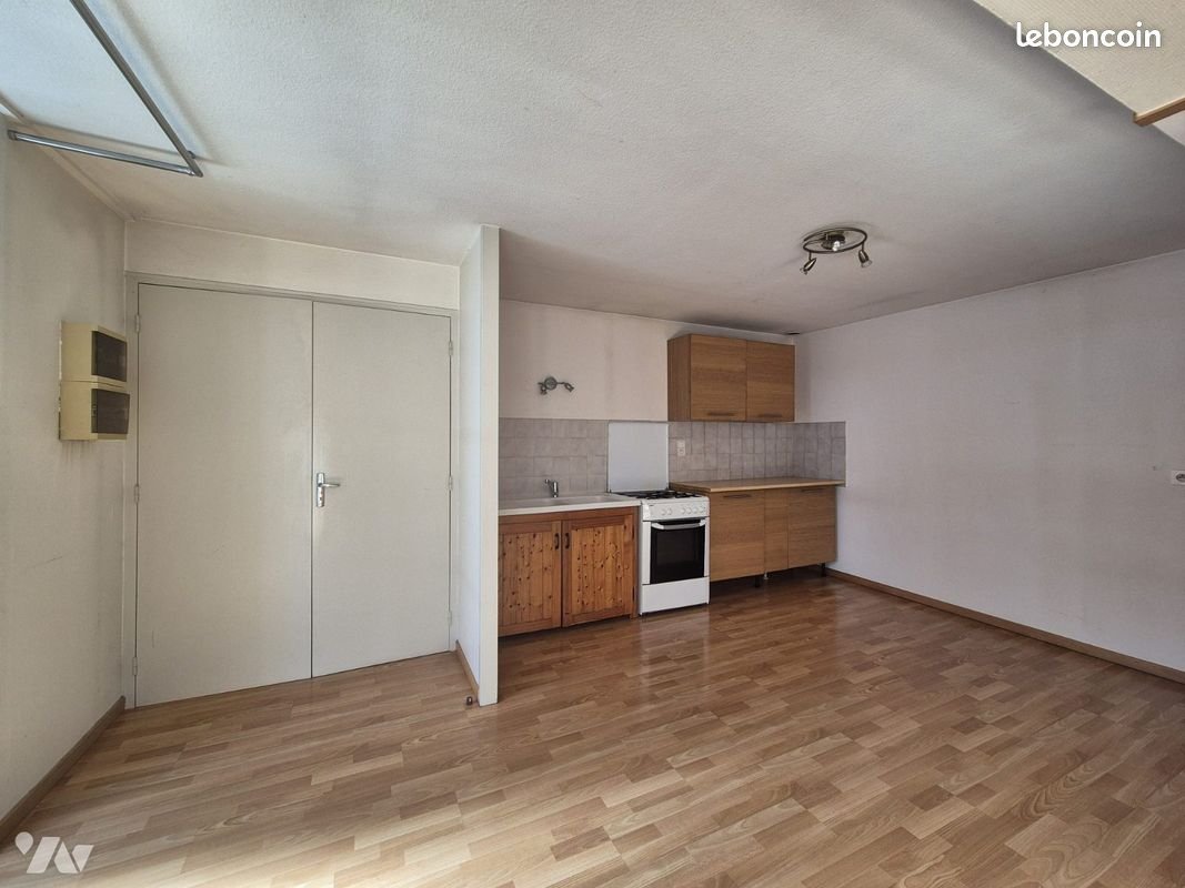 Appartement à louer, 77m², Ornans
