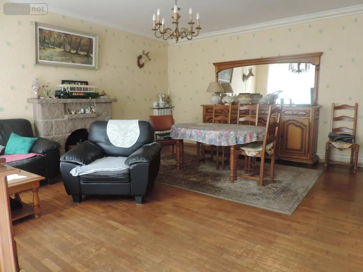 Maison à vendre, 157m², Belle-Isle-en-Terre
