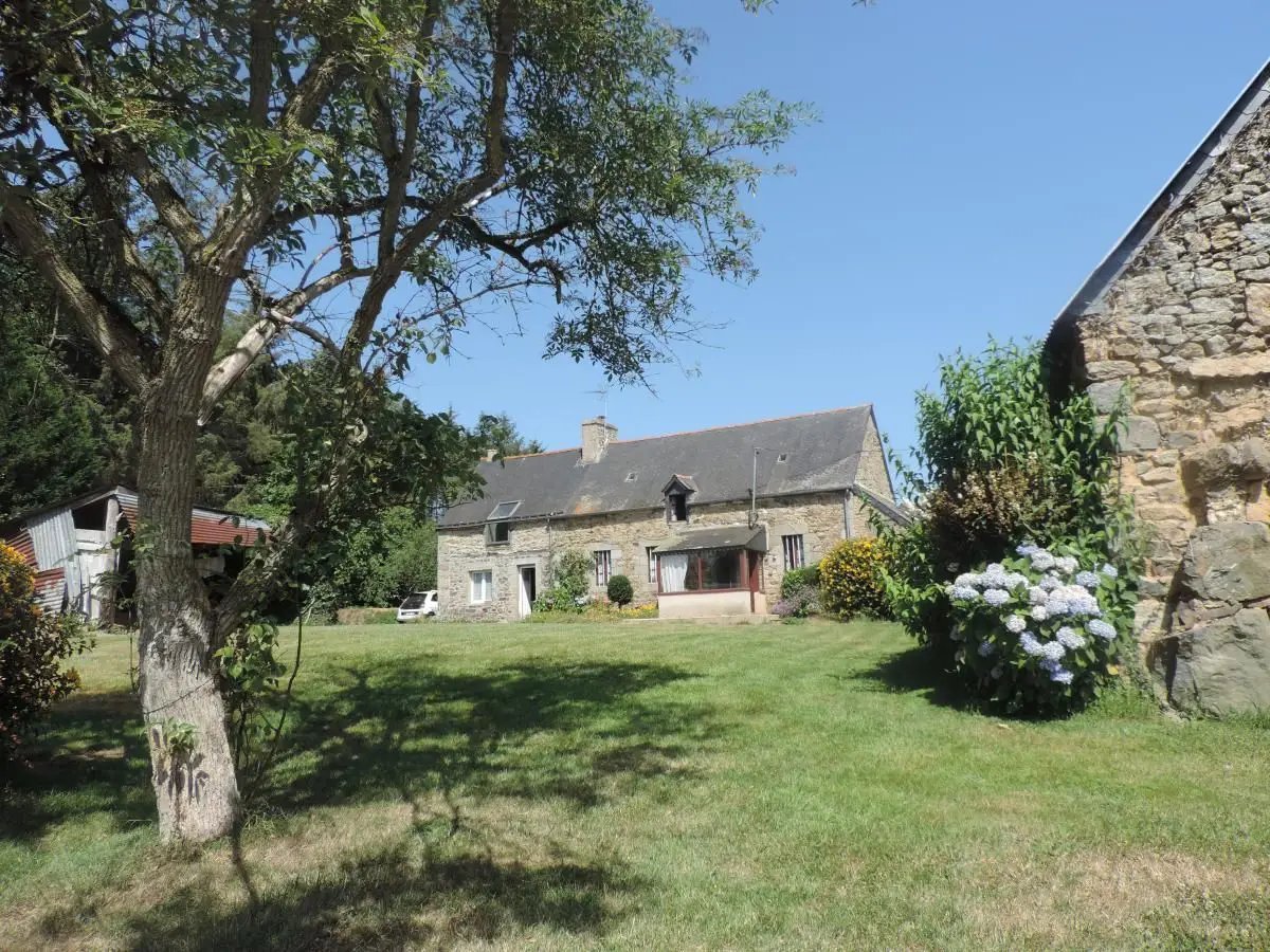 Maison à vendre, 98m², Tréglamus