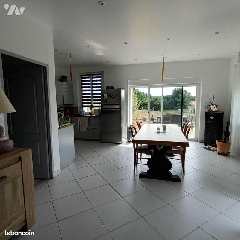 Maison à louer, 126m², Beuzeville-la-Grenier
