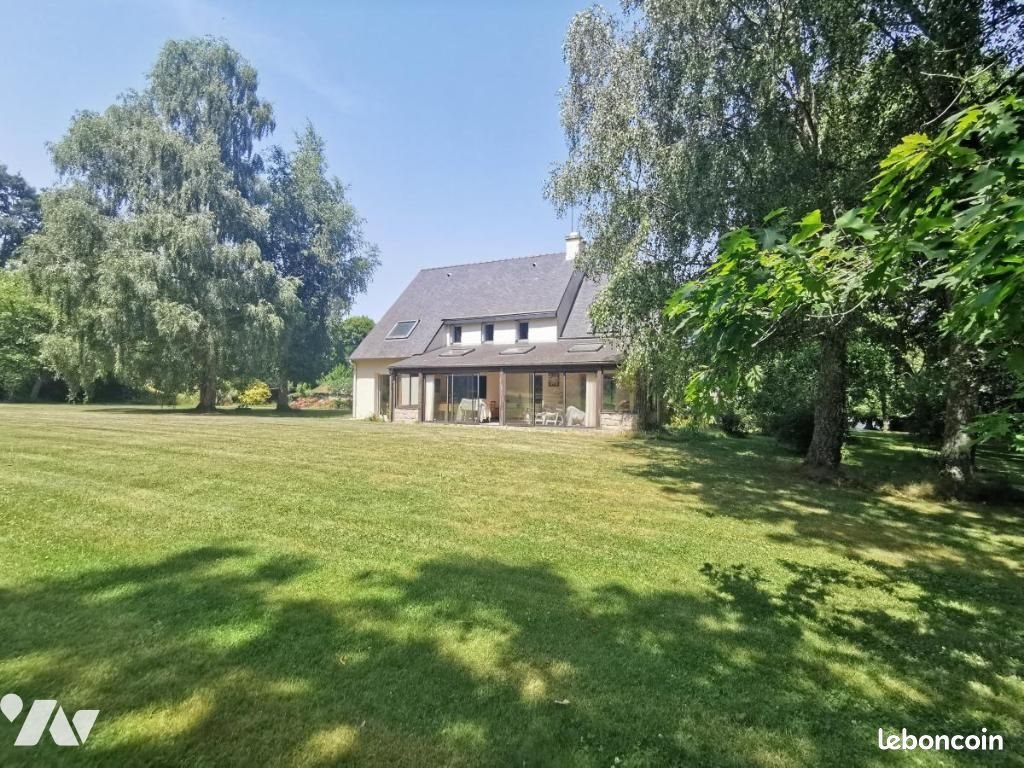 Maison à vendre, 228m², La Roche-Jaudy