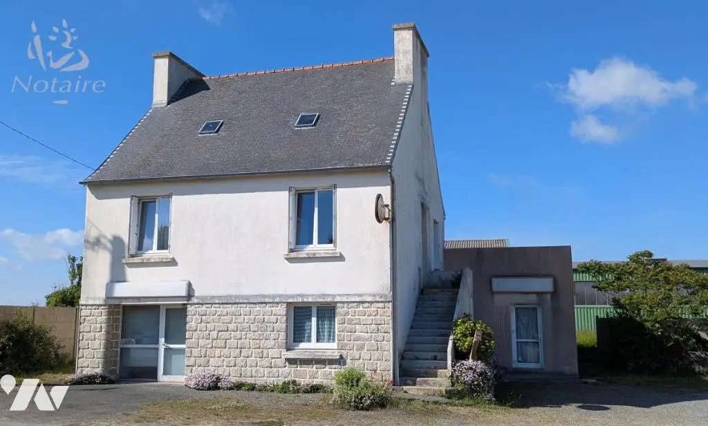 Maison à vendre, 181m², Saint-Derrien