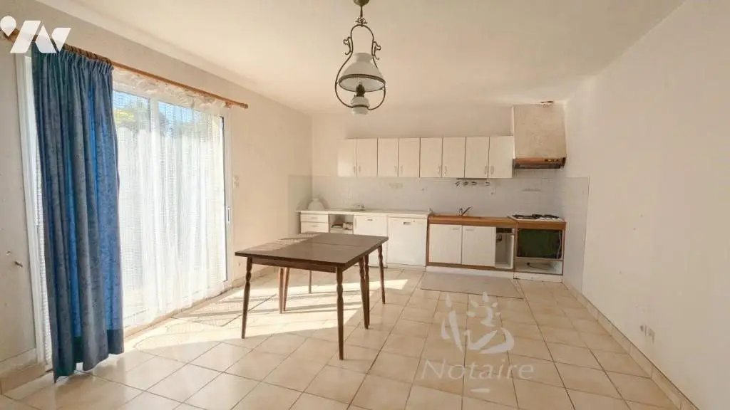 Maison à vendre, 181m², Saint-Derrien