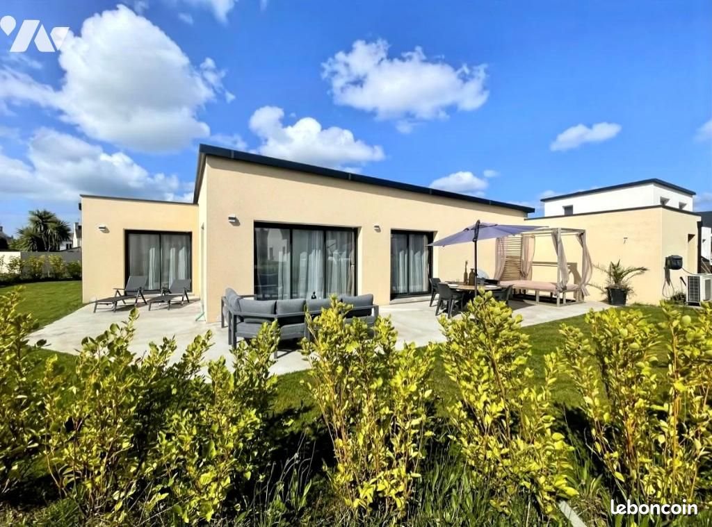 Maison à vendre, 108m², Plougoulm
