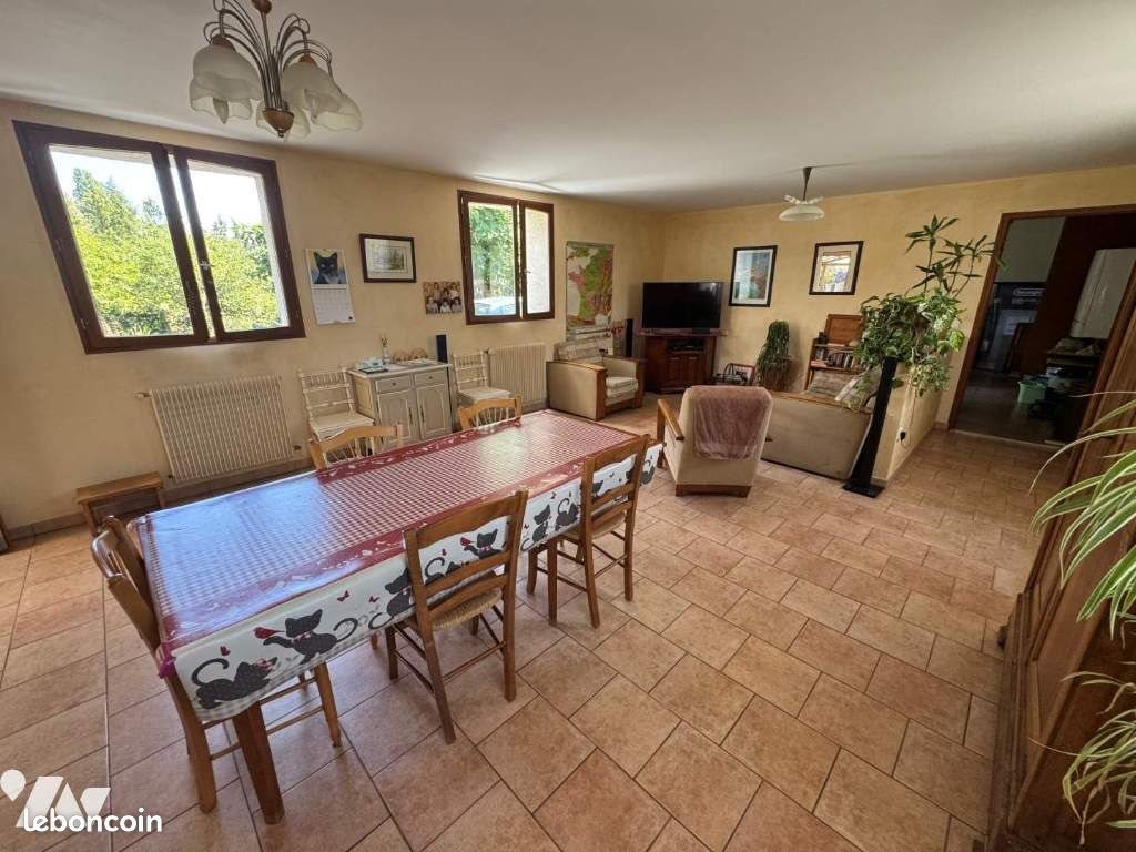 Maison à vendre, 135m², Truyes
