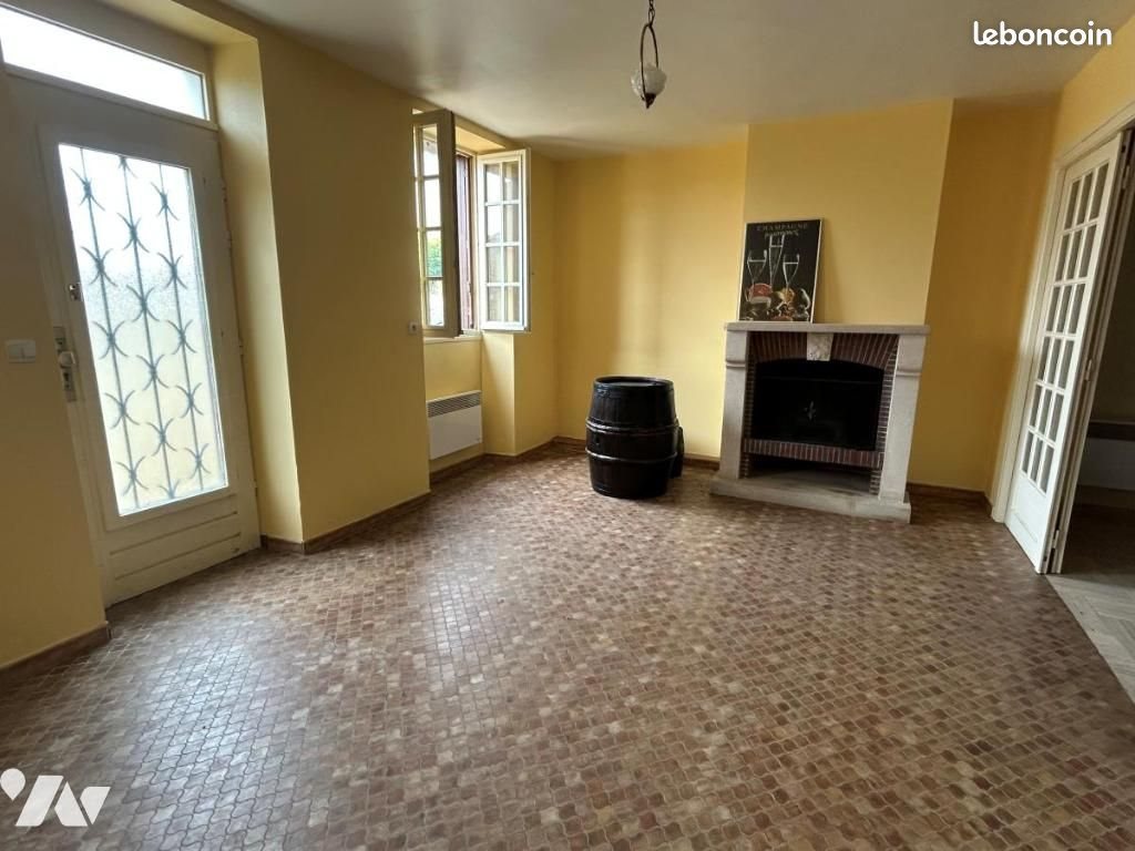 Maison à vendre, 130m², Dormans