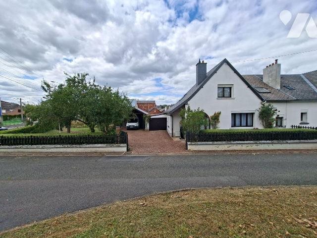 Maison à vendre, 114m², Avesnelles