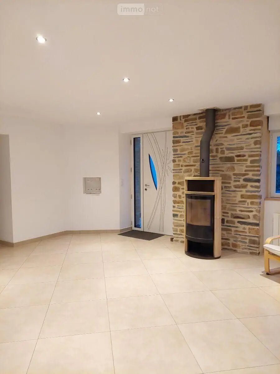 Maison à vendre, 112m², Montreuil-le-Gast