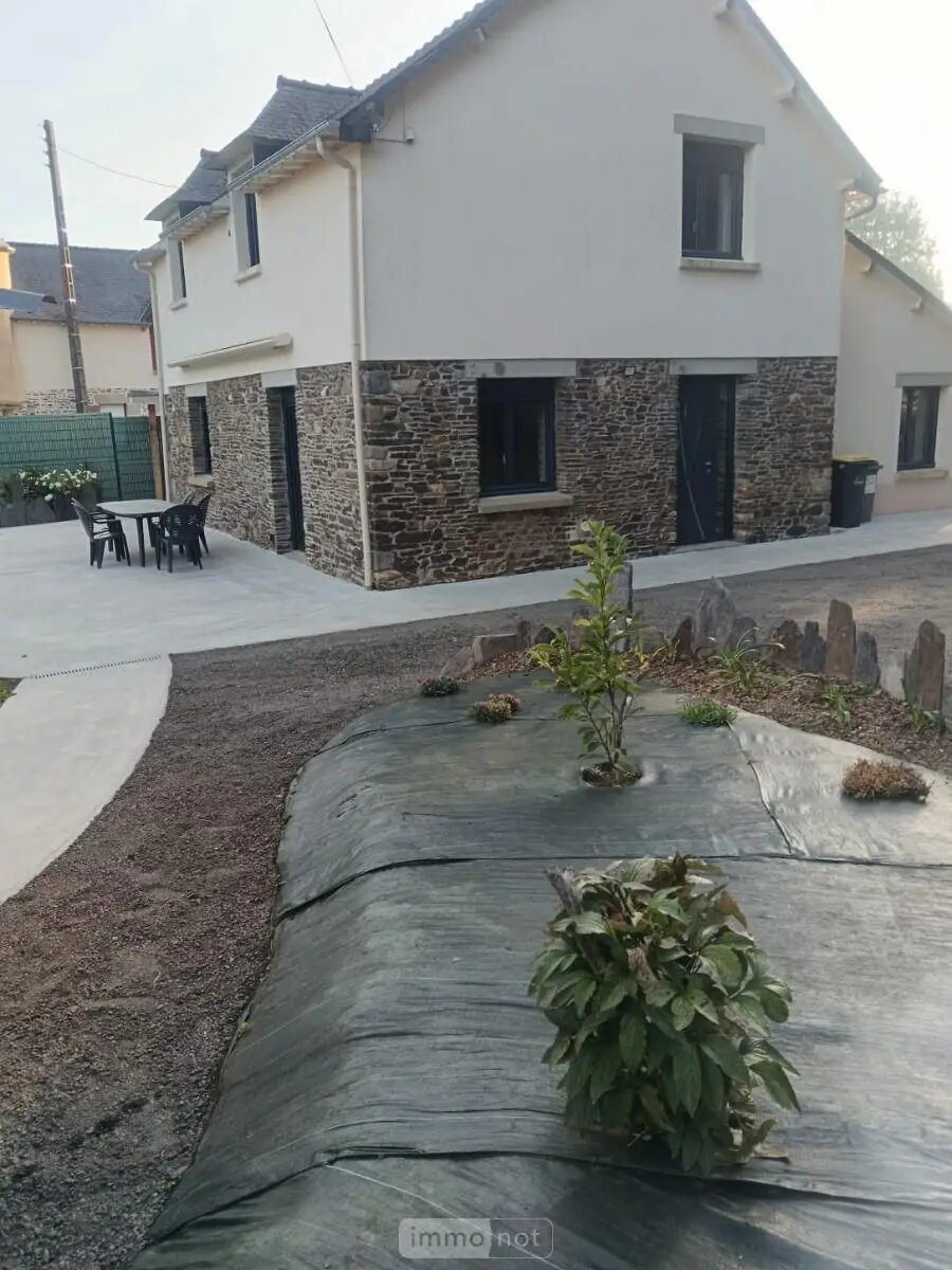Maison à vendre, 112m², Montreuil-le-Gast
