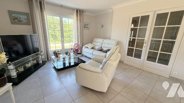 Maison à vendre, 143m², Nostang
