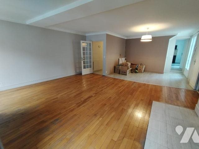 Maison à vendre, 330m², La Ferté-Bernard
