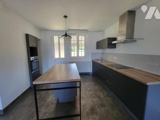Maison à vendre, 64m², Gourin