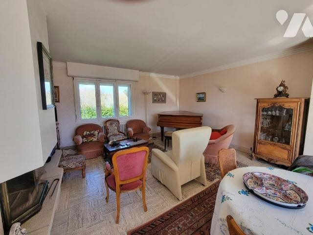Maison à vendre, 132m², Gourin