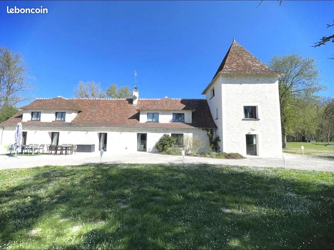 Maison à vendre, 380m², Rivarennes