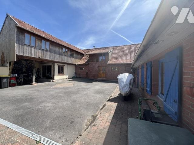 Maison à vendre, 340m², Gondecourt