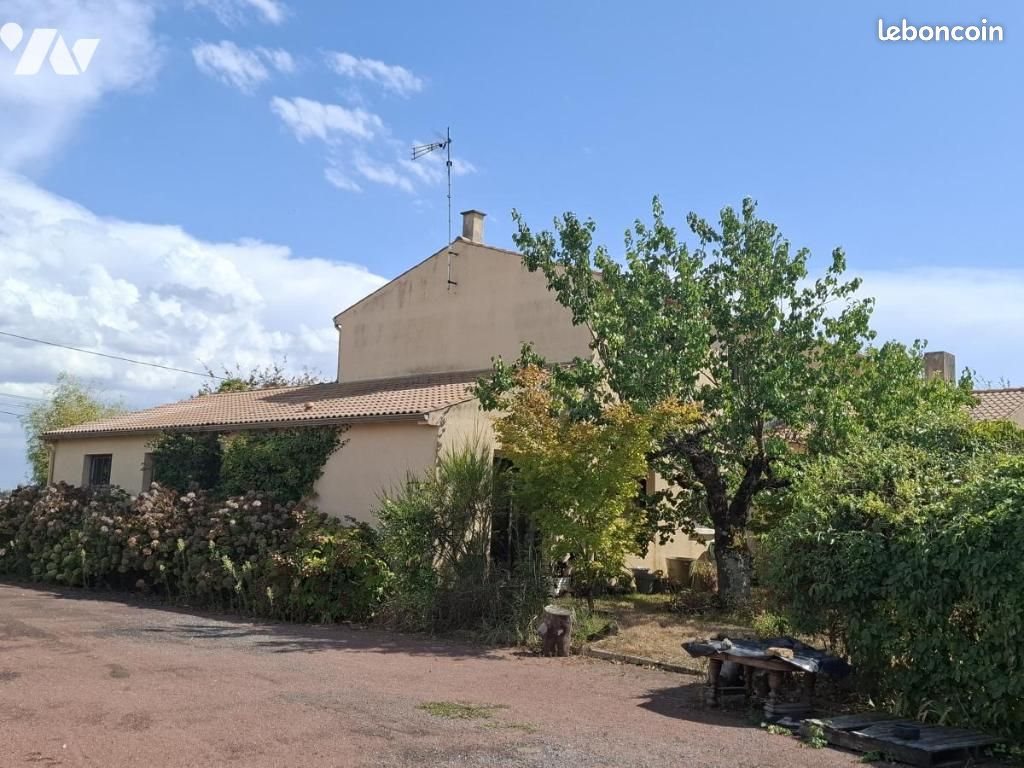 Maison à vendre, 169m², Corme-Royal