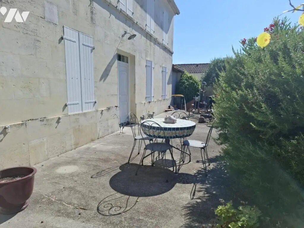 Maison à vendre, 166m², Salignac-sur-Charente