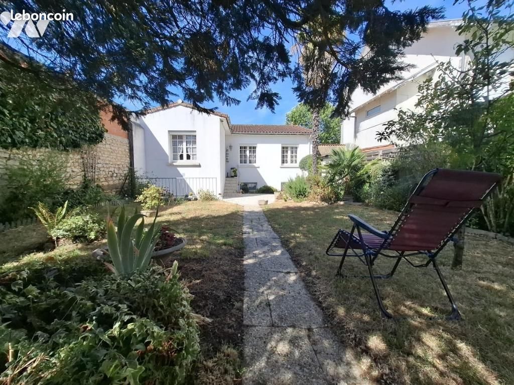 Maison à vendre, 147m², Saintes