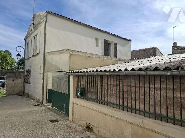 Maison à vendre, 79m², Saintes